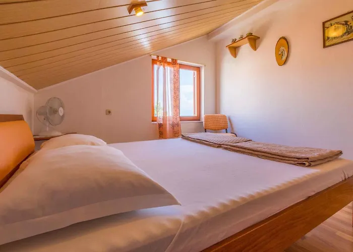 Apartment In 13731 Crikvenica